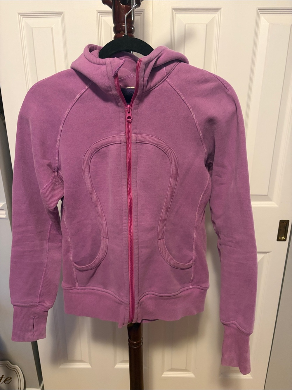 Lululemon Full‑Zip Hooded Sweatshirt